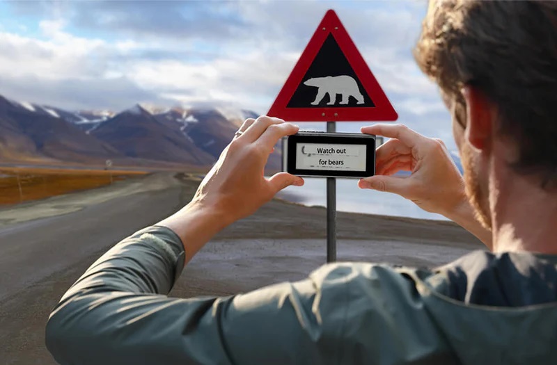 Timekettle NEW T1 using photo translation on printed text